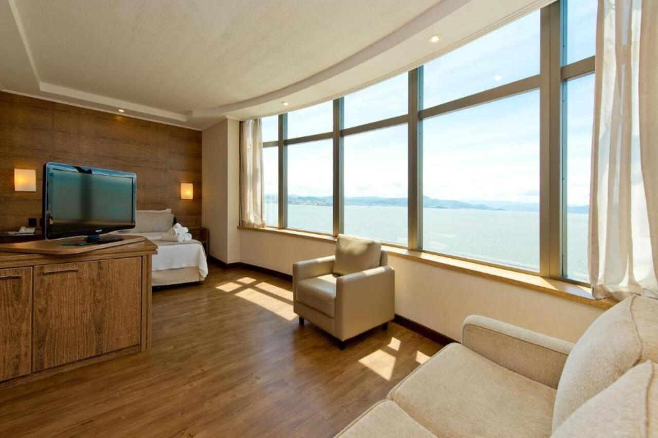 Majestic Palace Hotel Florianópolis Zewnętrze zdjęcie A room at the hotel