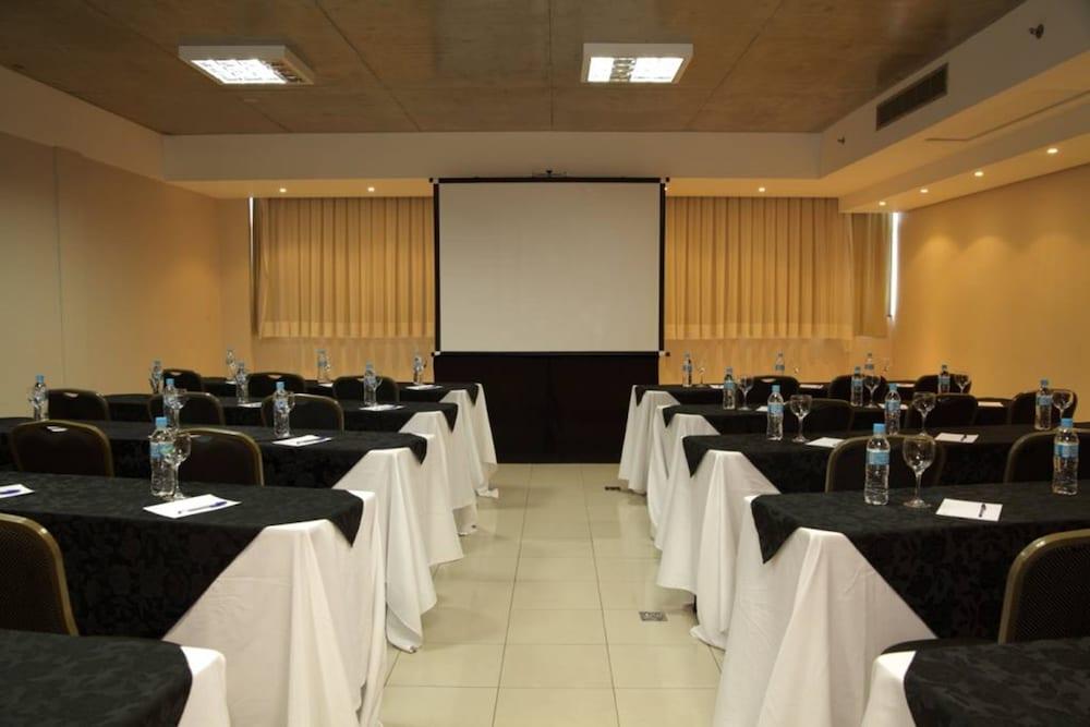 Majestic Palace Hotel Florianópolis Zewnętrze zdjęcie Meeting room