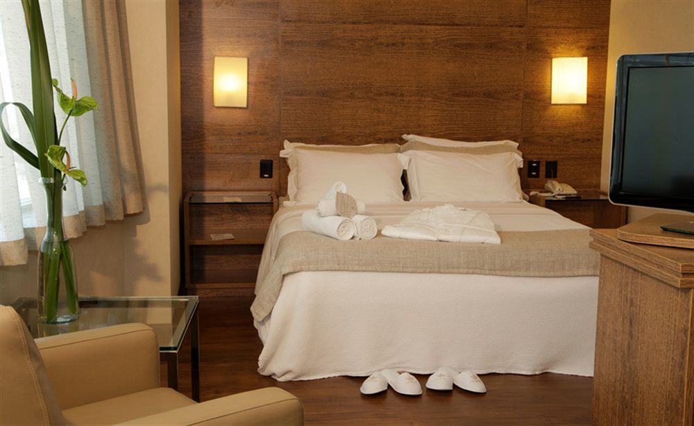 Majestic Palace Hotel Florianópolis Zewnętrze zdjęcie A bedroom at the hotel